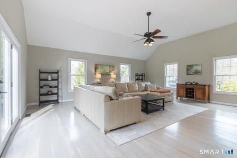16 Shadowood Lane Trumbull CT 06611