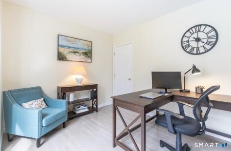 16 Shadowood Lane Trumbull CT 06611