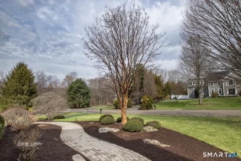 16 Shadowood Lane Trumbull CT 06611