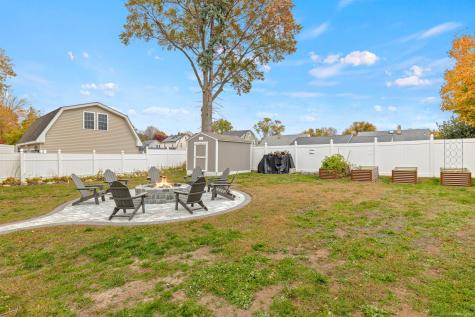 39 Forbes Place East Haven CT 06512