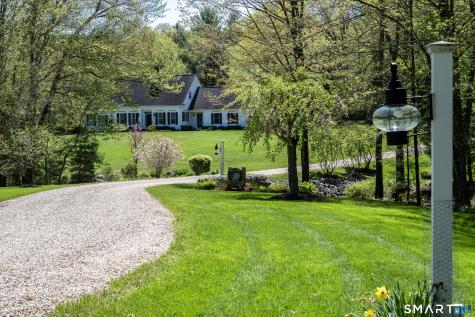 47 Burdick Road New Hartford CT 06057