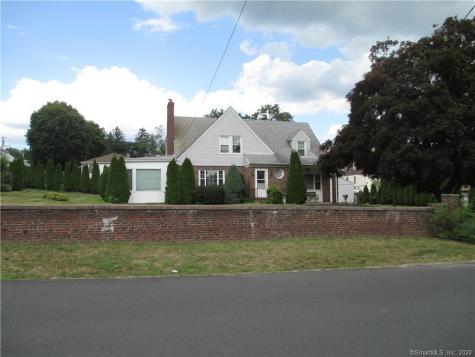 28 Radcliffe Avenue Waterbury CT 06705