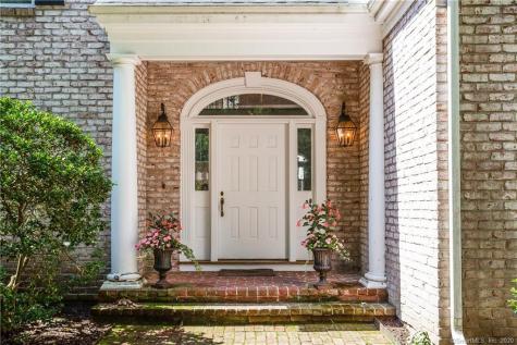 14 Colby Way Avon CT 06001
