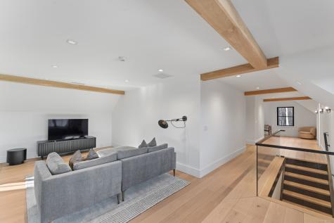 22 Serene Way Newtown CT 06470