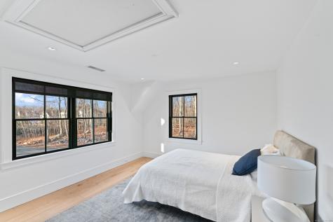 22 Serene Way Newtown CT 06470