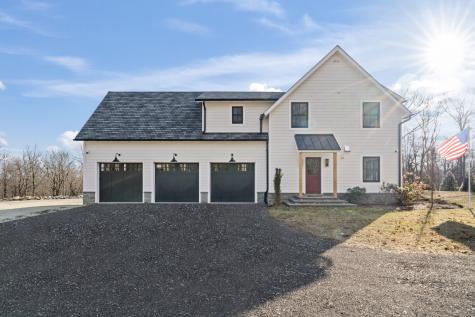 22 Serene Way Newtown CT 06470