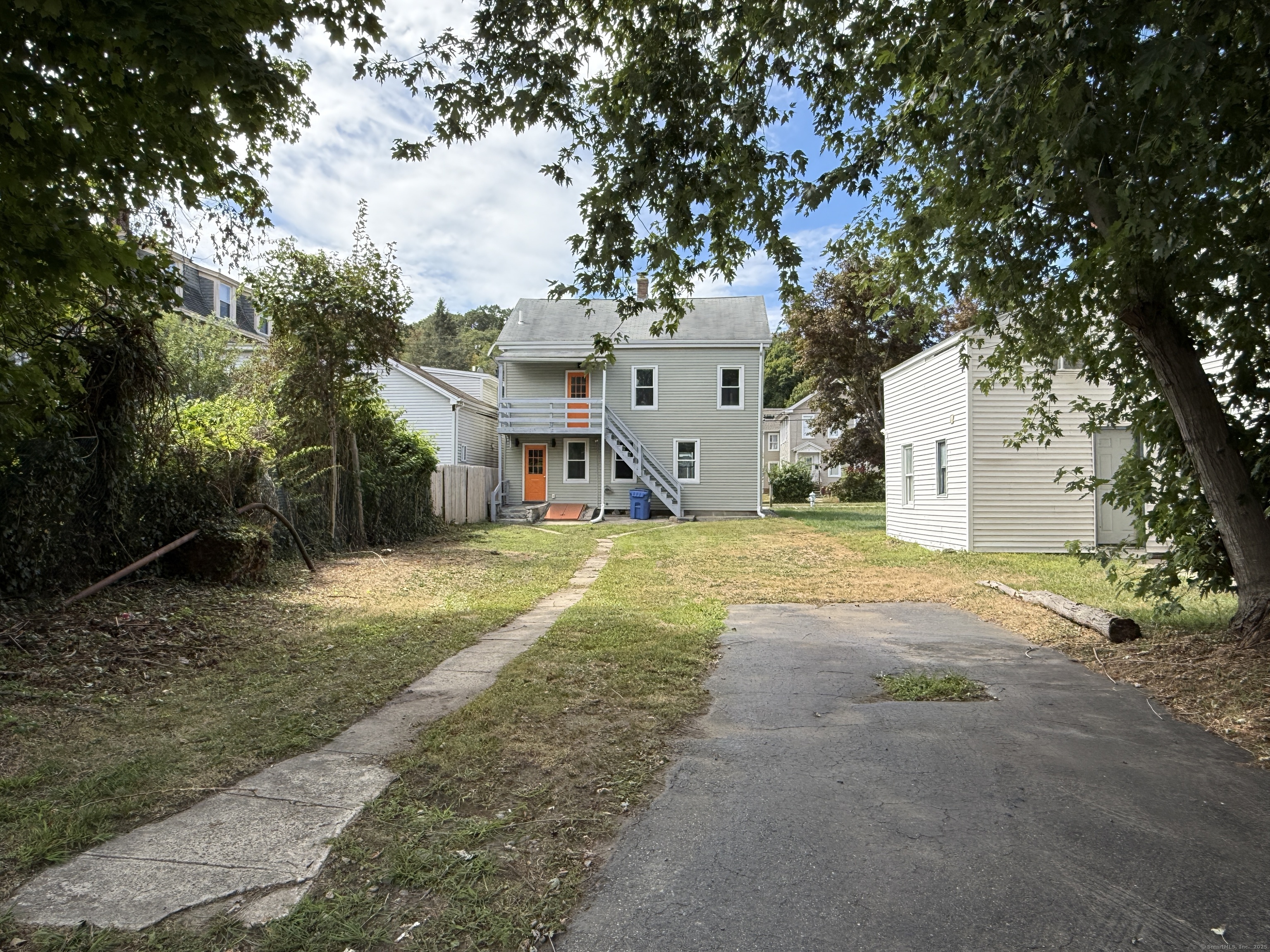 303 Central Avenue Norwich CT 06360