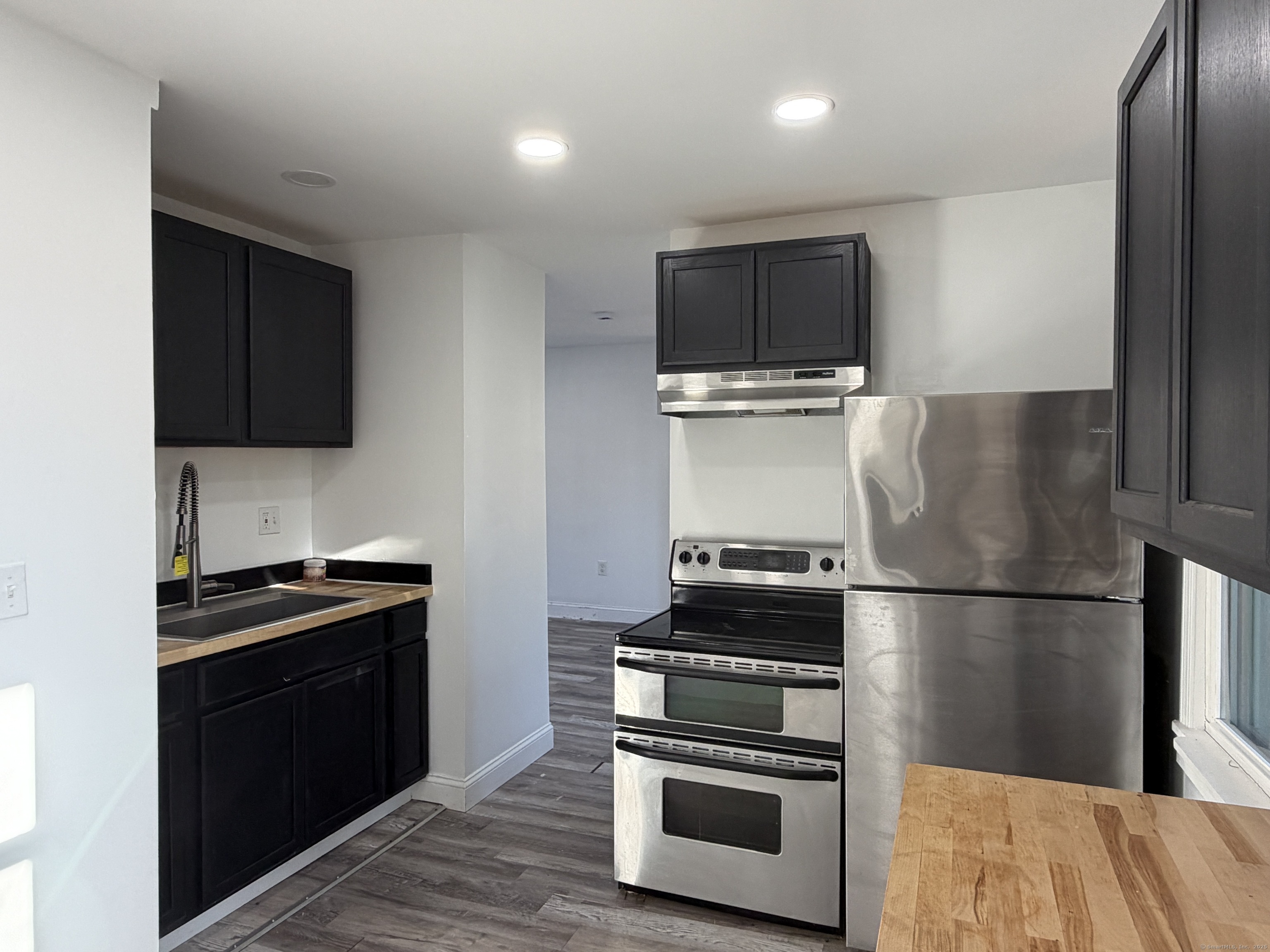 303 Central Avenue Norwich CT 06360