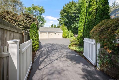 88 Overhill Road Fairfield CT 06824