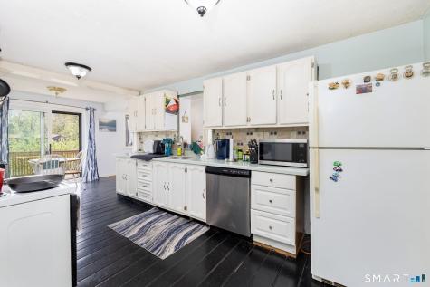12 Grieb Trail Wallingford CT 06492