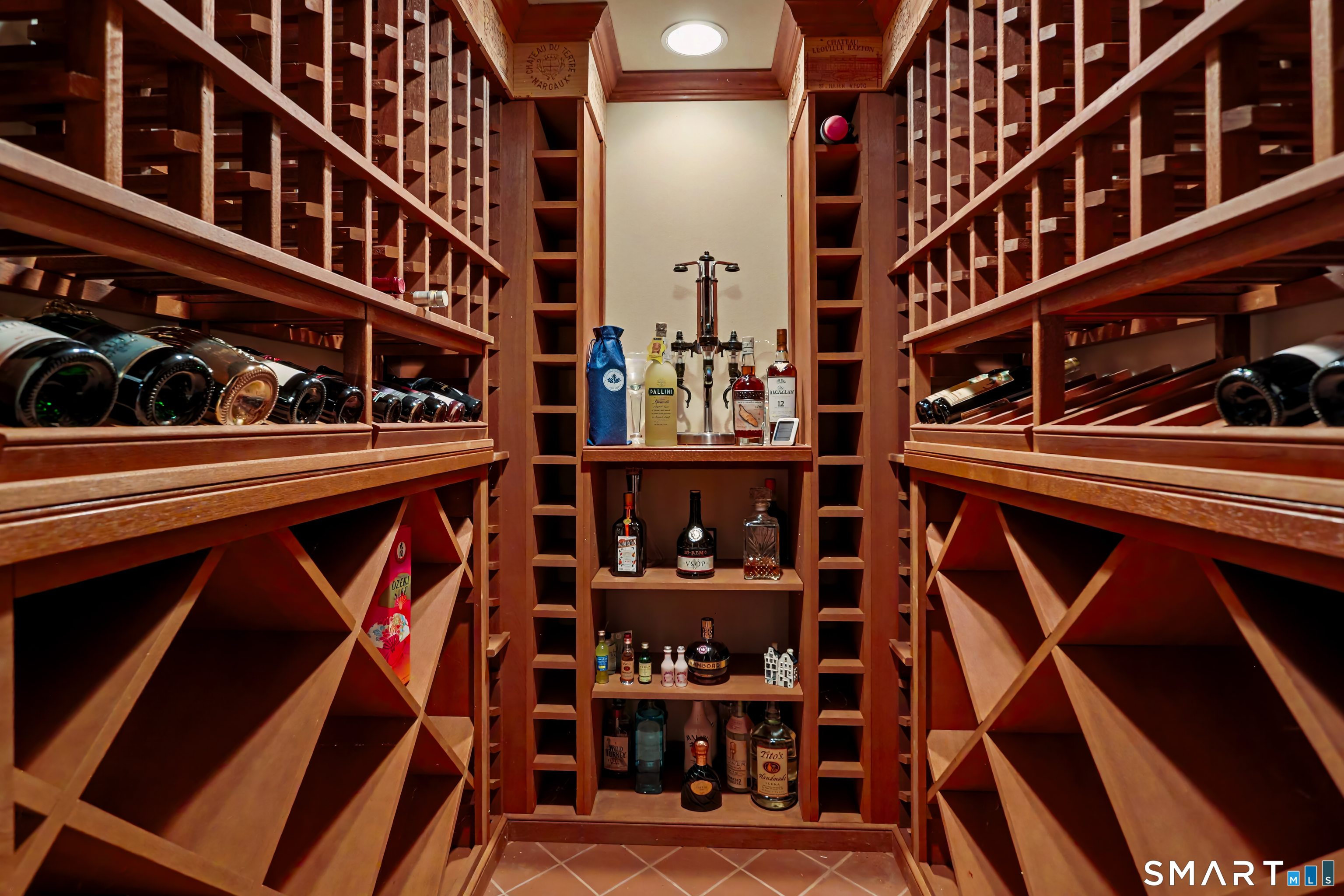 108 Logan Road New Canaan CT 06840
