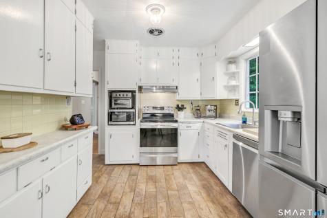 818 Middlebury Road Middlebury CT 06762