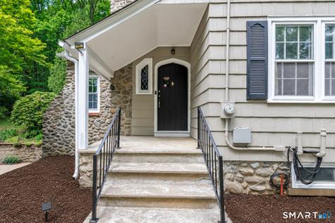 818 Middlebury Road Middlebury CT 06762