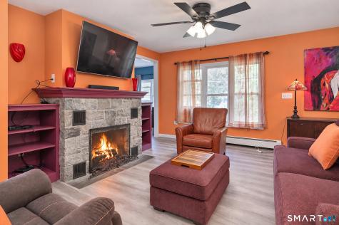 14 Moody Lane Danbury CT 06811
