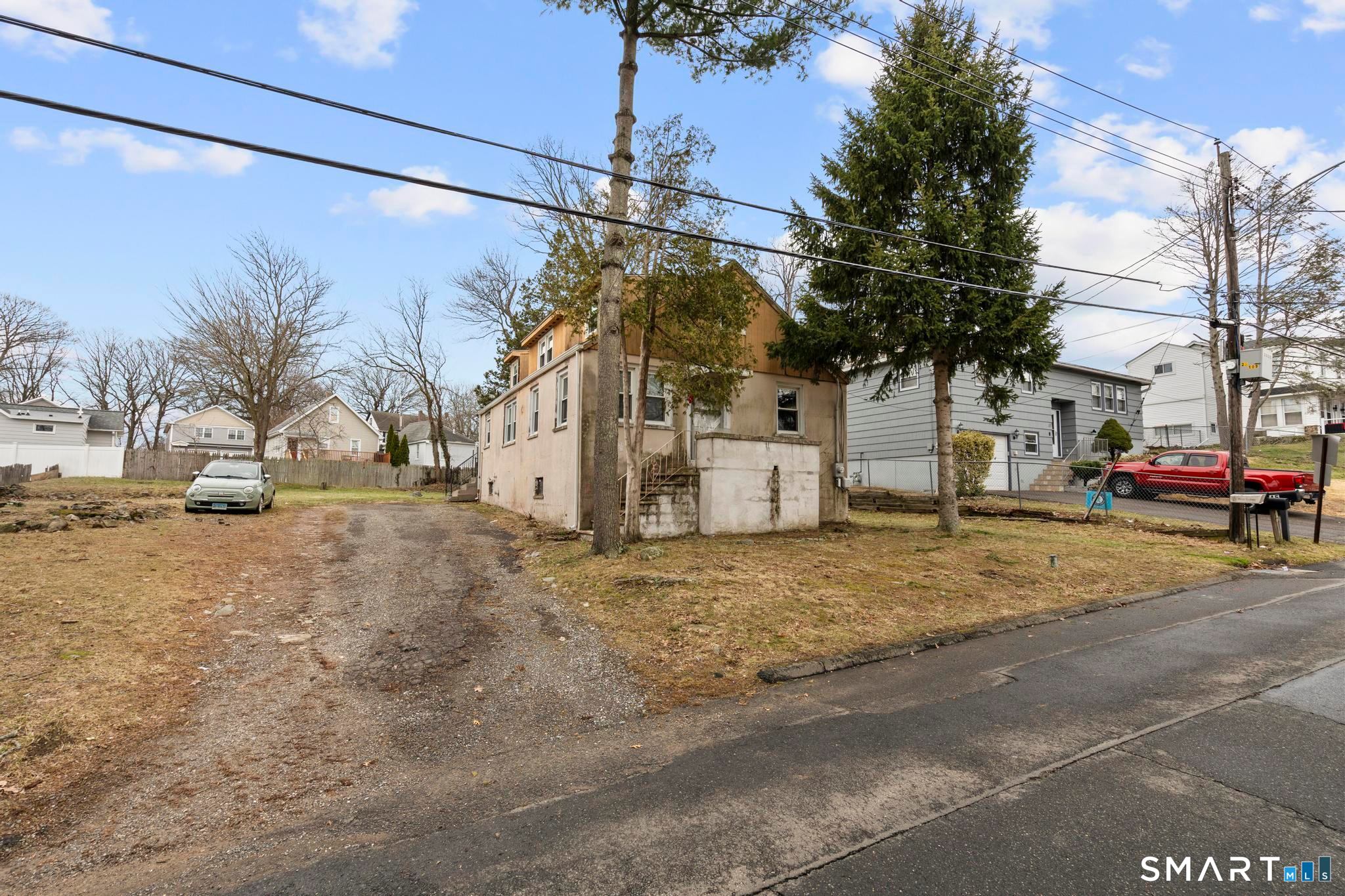 42 Wade Street West Haven CT 06516