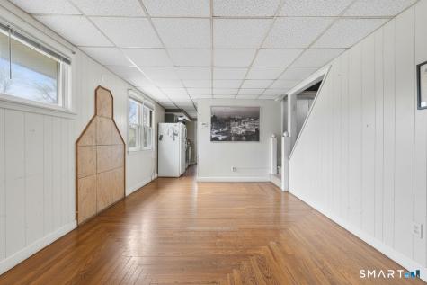 42 Wade Street West Haven CT 06516