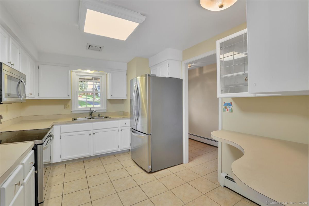 53 Homestead Drive Glastonbury CT 06073