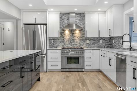 1 Greenlea Lane Weston CT 06883
