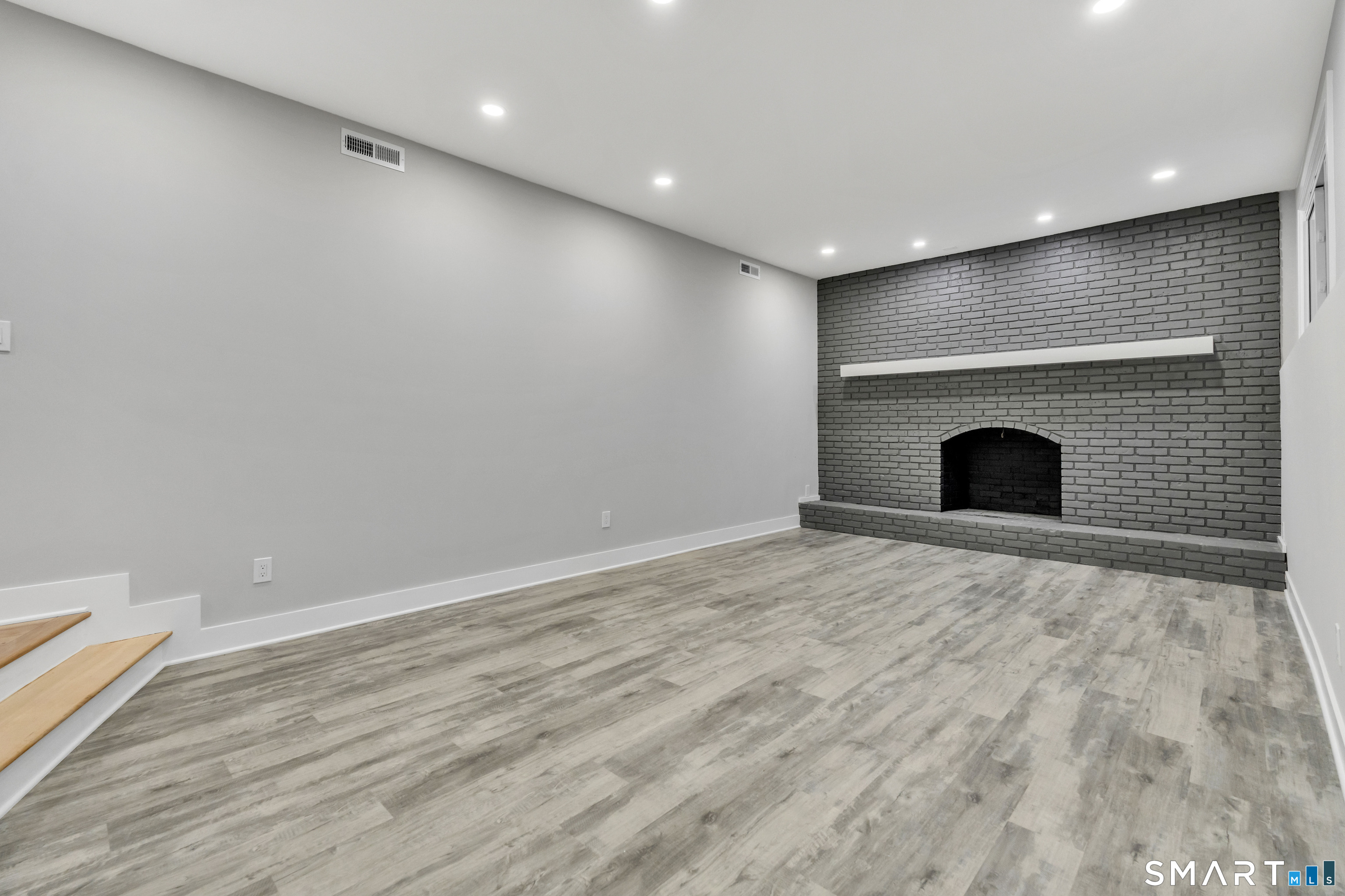 1 Greenlea Lane Weston CT 06883