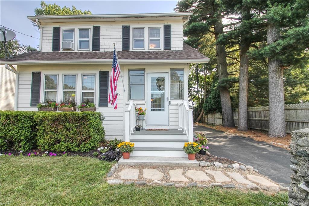 19 Raycroft Street Milford CT 06461