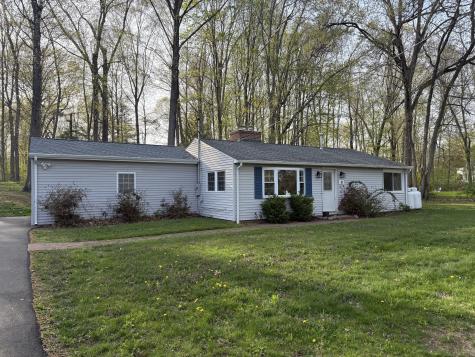 10 Old Hickory Lane Branford CT 06405