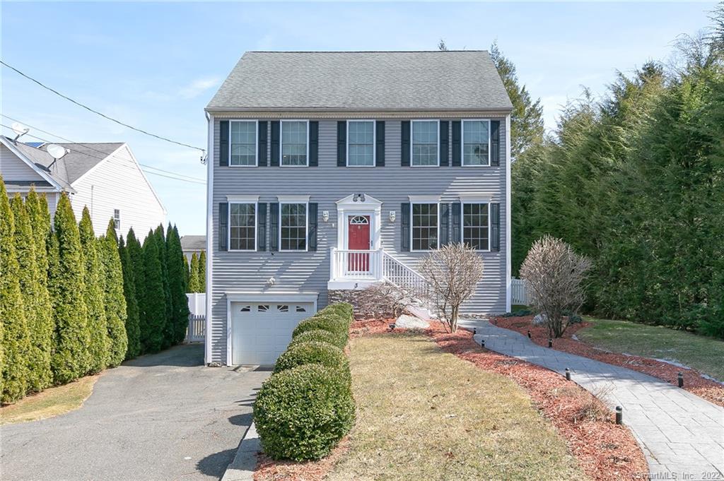 3 Regan Circle Shelton CT 06484
