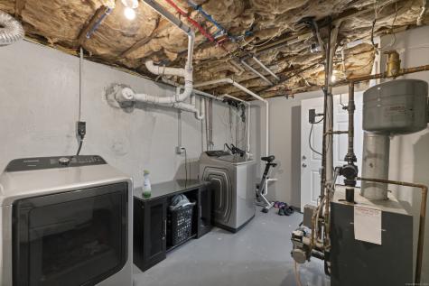 11 Willow Lane Ledyard CT 06339