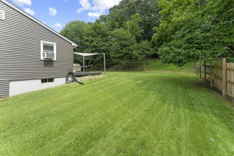 11 Willow Lane Ledyard CT 06339