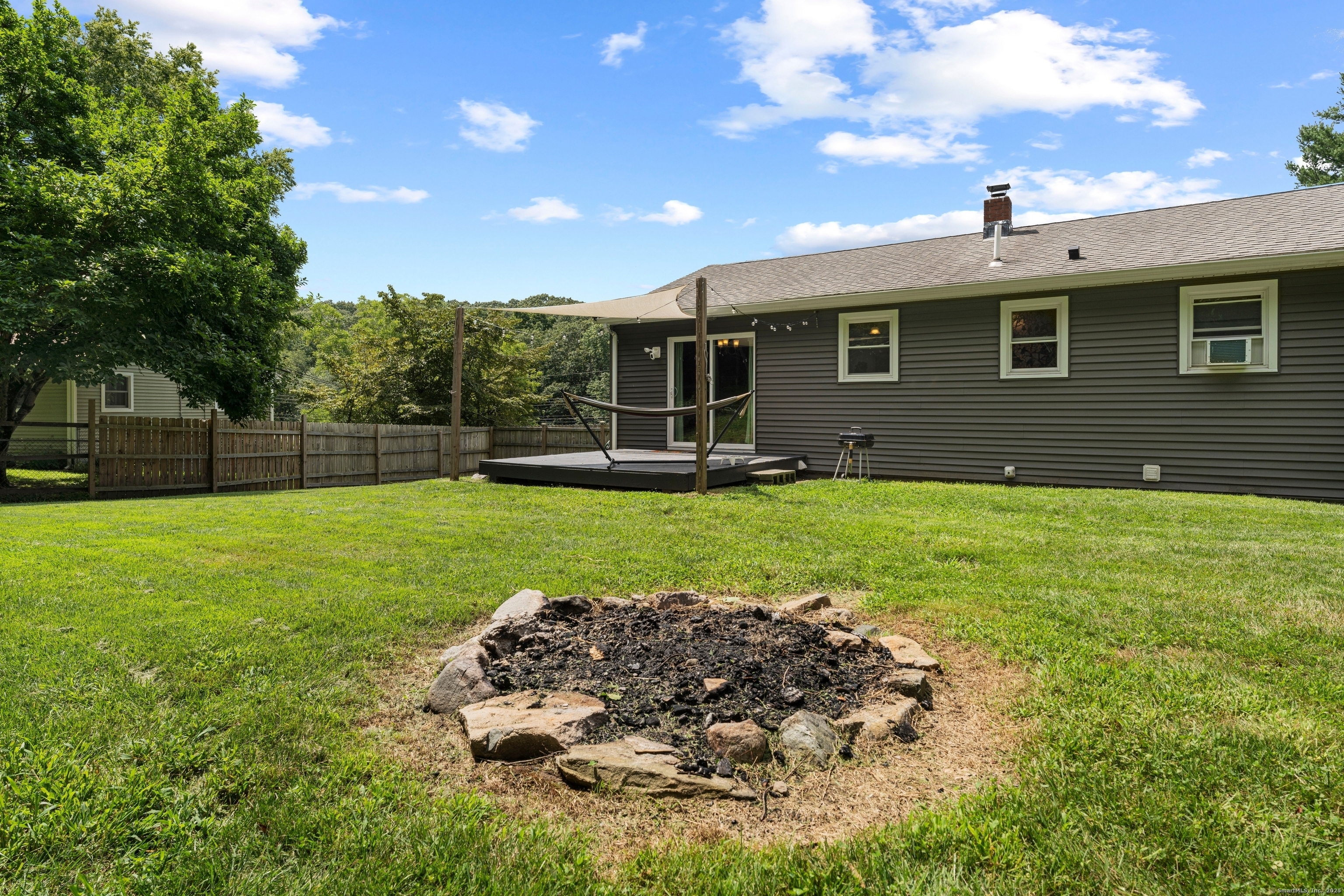 11 Willow Lane Ledyard CT 06339