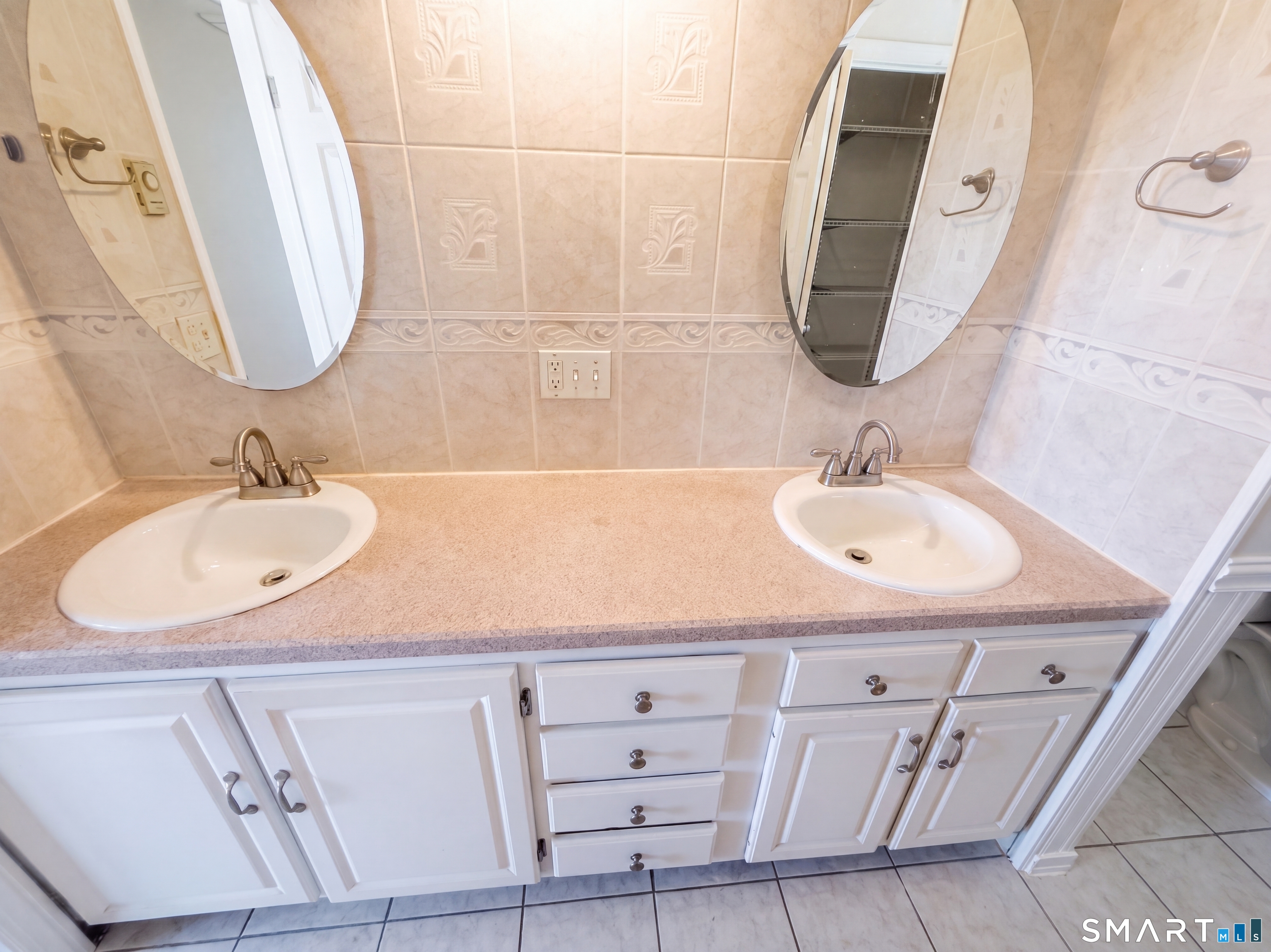 16 Slade Terrace Watertown CT 06779