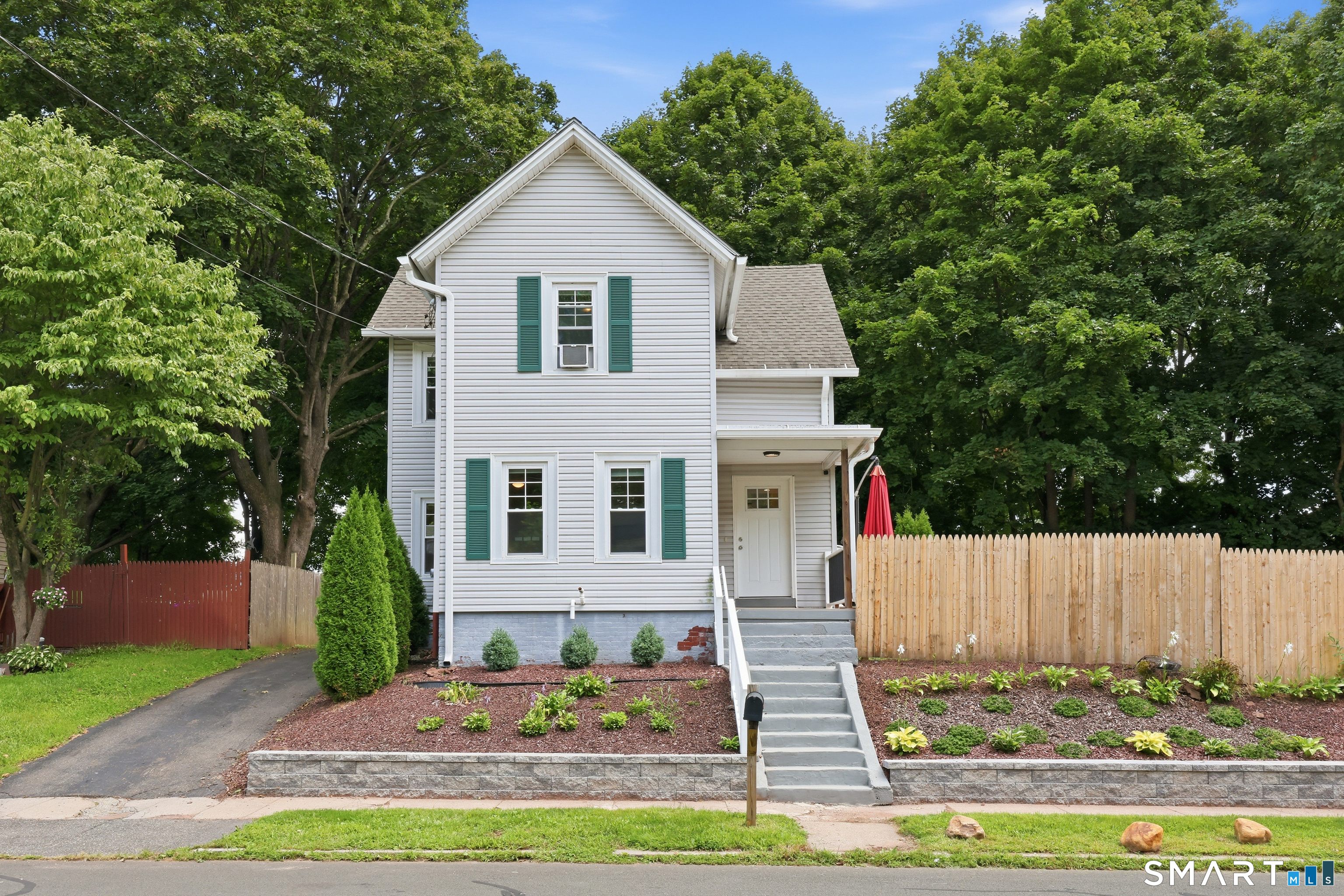 47 Woodland Street Meriden CT 06451