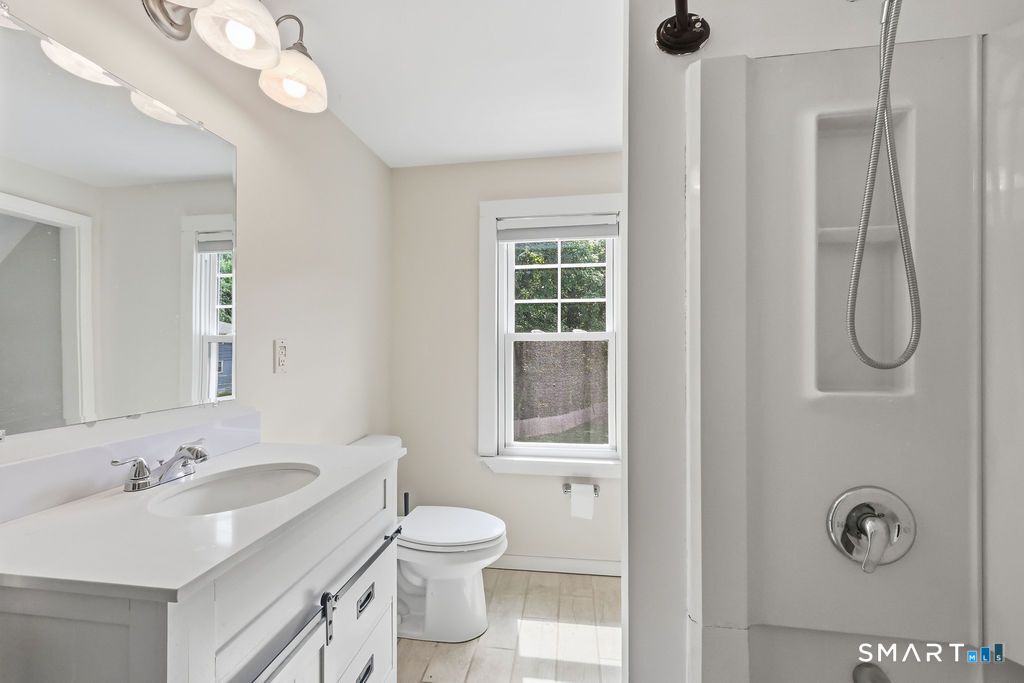 47 Woodland Street Meriden CT 06451