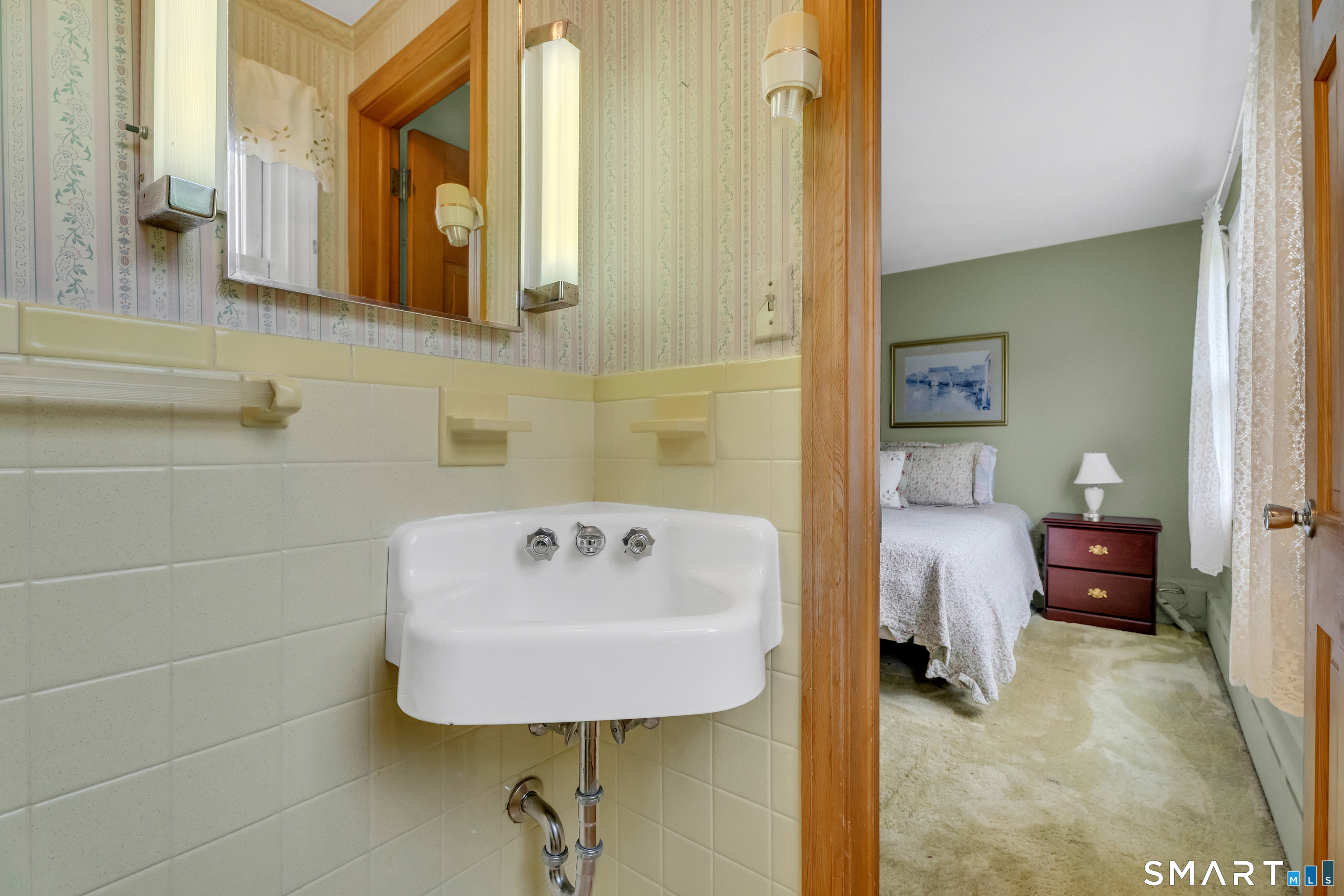 359 North Elm Street Wallingford CT 06492