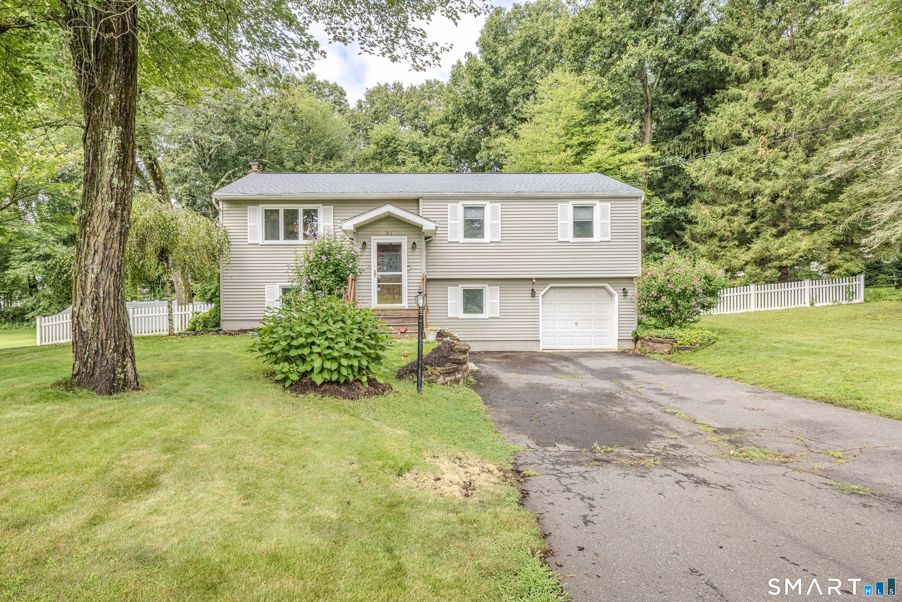 21 Kanter Drive Vernon CT 06066