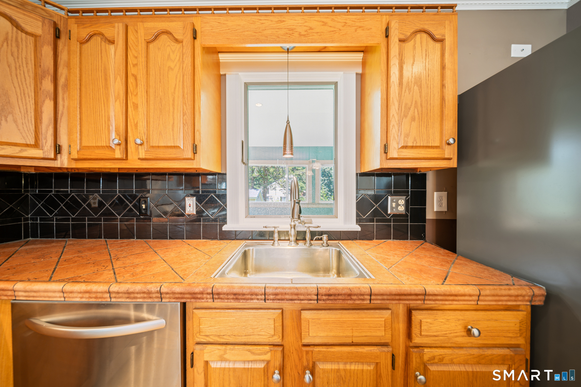 32 Taagan Point Drive Danbury CT 06811
