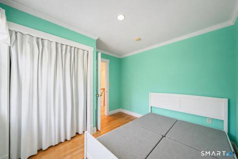 32 Taagan Point Drive Danbury CT 06811