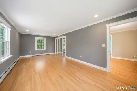 32 Taagan Point Drive Danbury CT 06811
