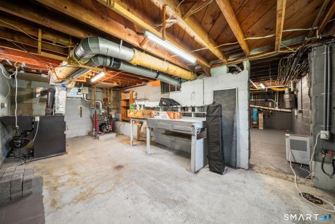 32 Taagan Point Drive Danbury CT 06811