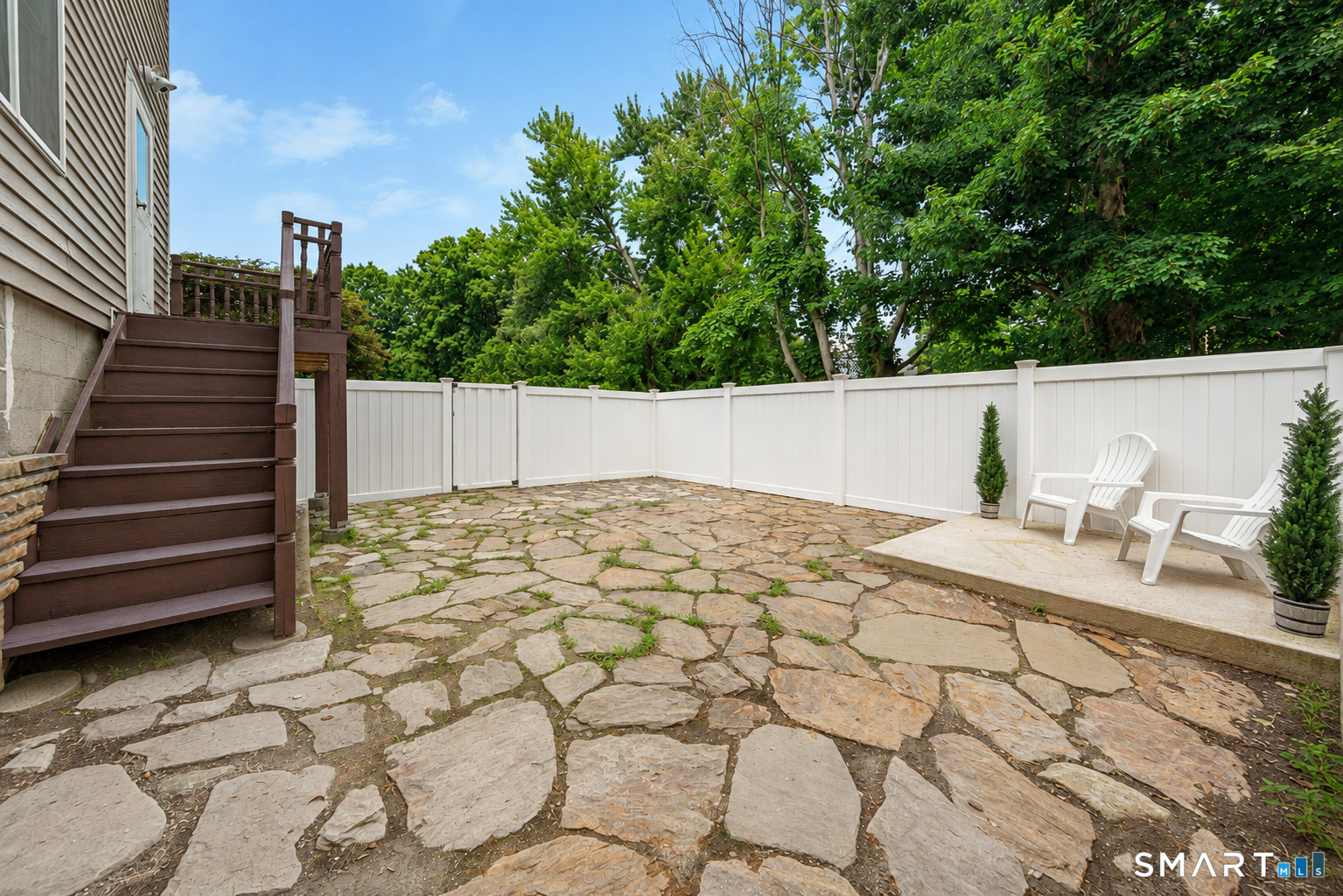32 Taagan Point Drive Danbury CT 06811