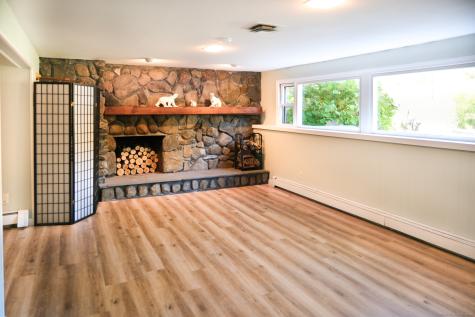 119 Wadhams Road Bloomfield CT 06002