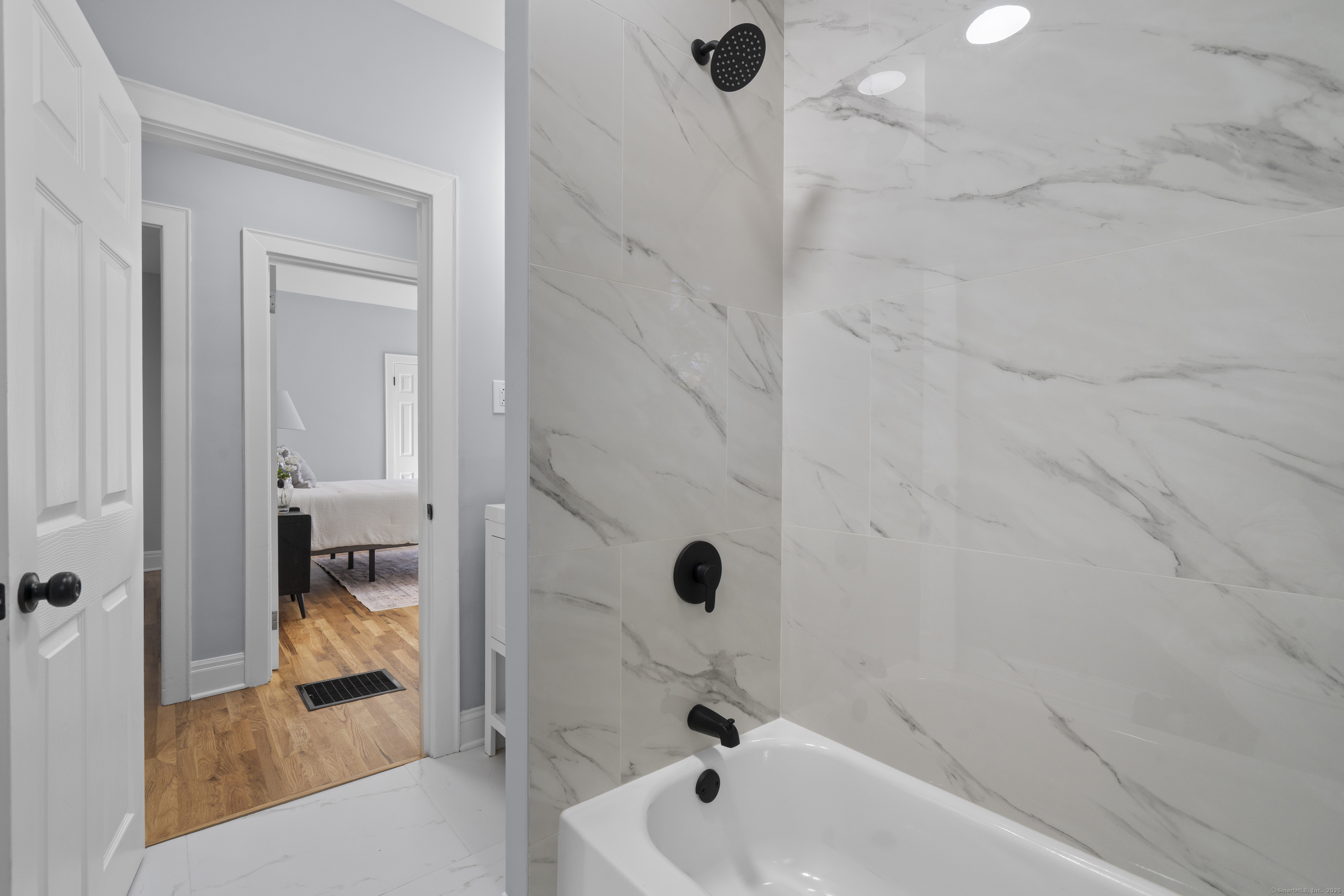 7 Devotion Road Scotland CT 06264