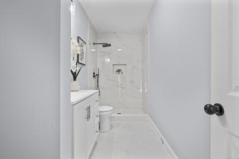 7 Devotion Road Scotland CT 06264