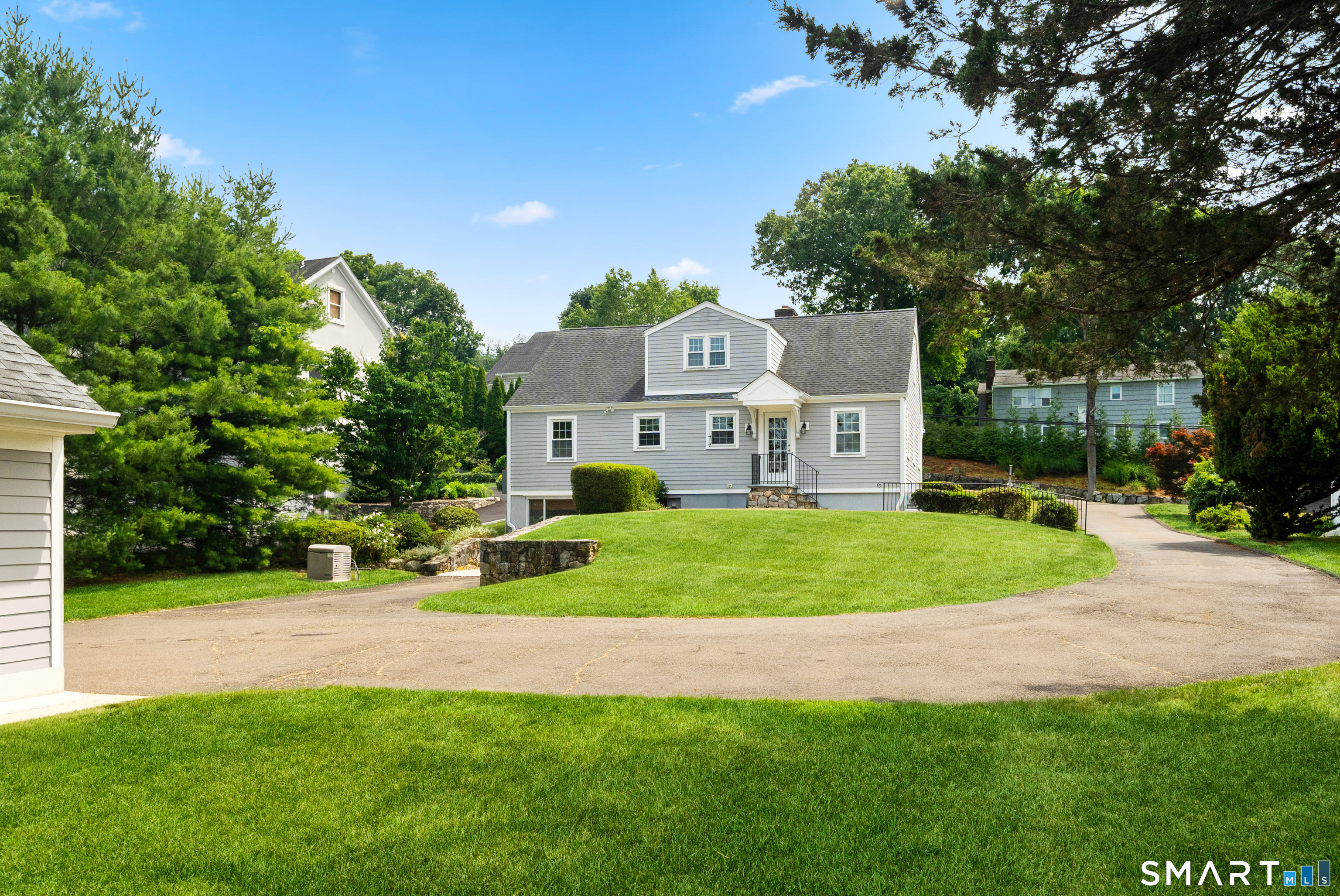 62 Camp Avenue Darien CT 06820