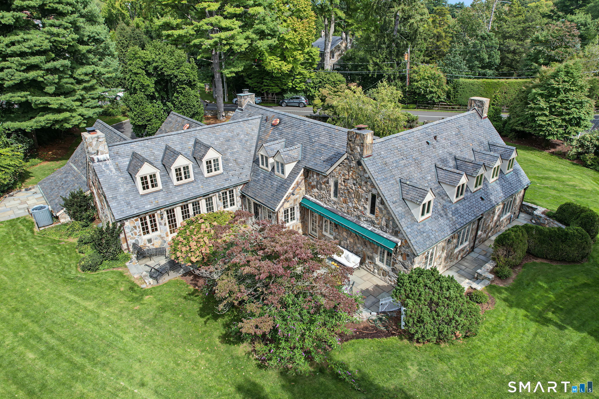 5 Cross Road Darien CT 06820