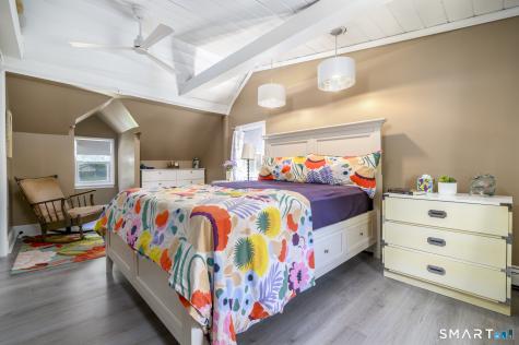 2261 Easton Turnpike Fairfield CT 06825