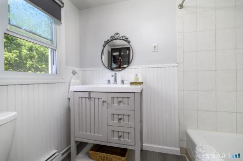2261 Easton Turnpike Fairfield CT 06825