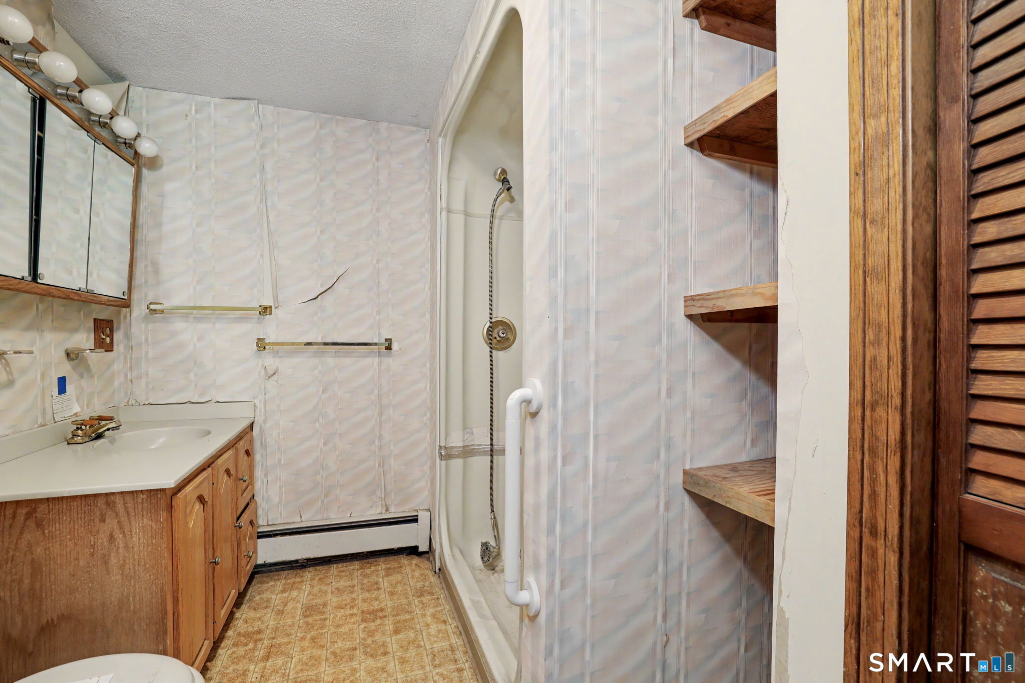 111 Daisy Circle Bristol CT 06010