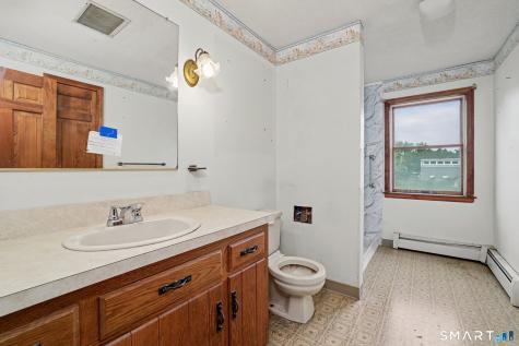 111 Daisy Circle Bristol CT 06010