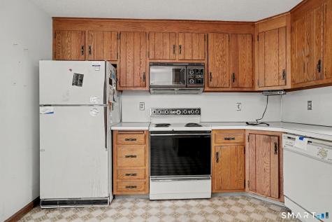 111 Daisy Circle Bristol CT 06010