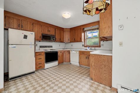 111 Daisy Circle Bristol CT 06010